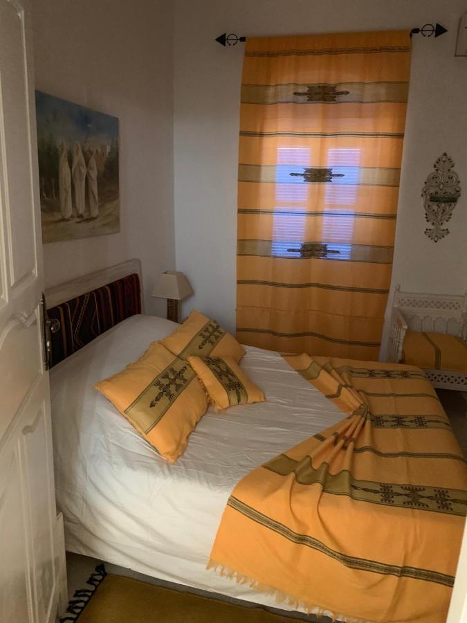 Bed and Breakfast Dar Lola Djerba Houmt El Souk Exterior foto