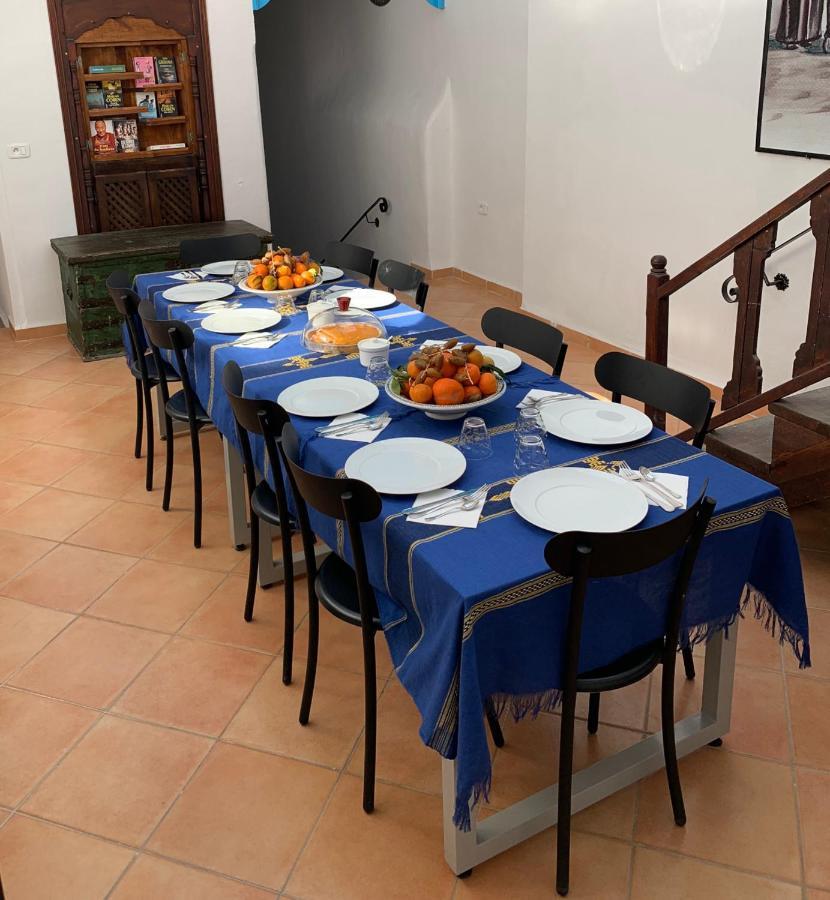 Bed and Breakfast Dar Lola Djerba Houmt El Souk Exterior foto