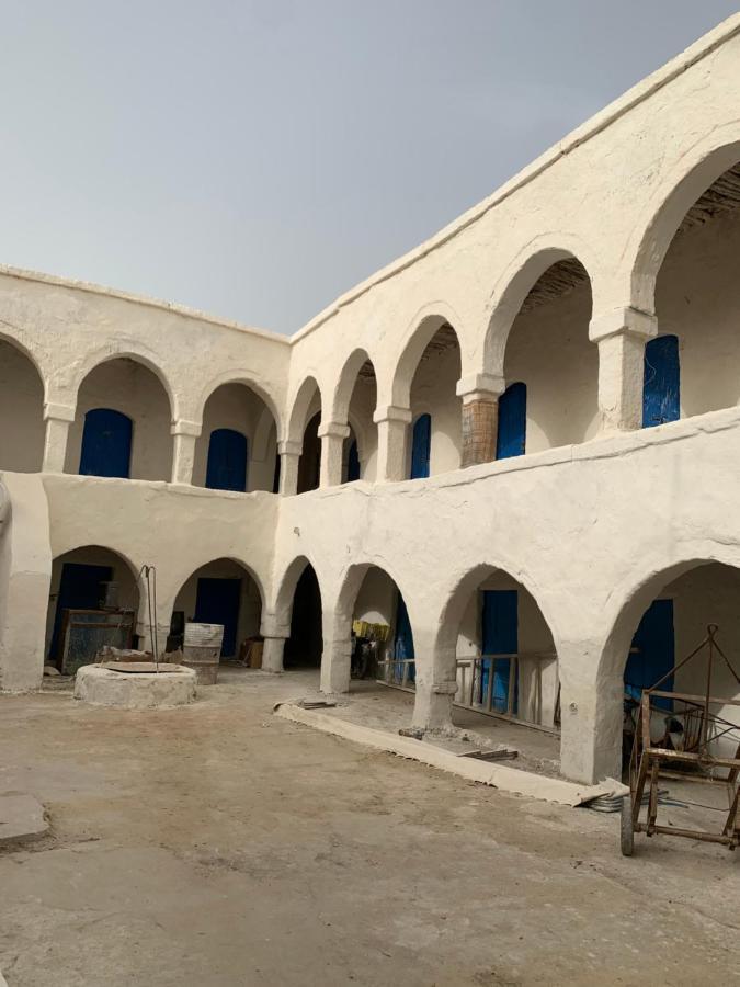 Bed and Breakfast Dar Lola Djerba Houmt El Souk Exterior foto