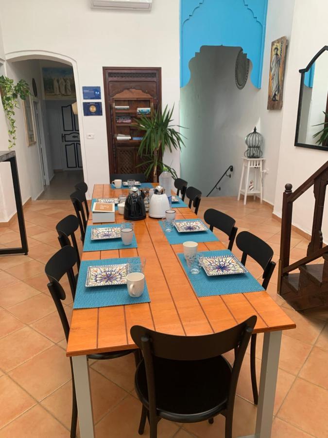 Bed and Breakfast Dar Lola Djerba Houmt El Souk Exterior foto
