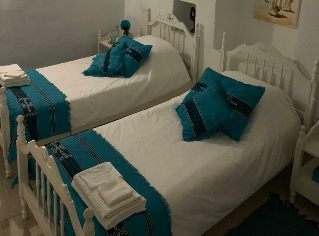 Bed and Breakfast Dar Lola Djerba Houmt El Souk Exterior foto